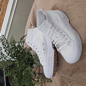 Adidas Trek womens size 10 shoes